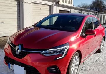 Renault Clio 47.352 km 9.900 &euro; Lübeck 23556