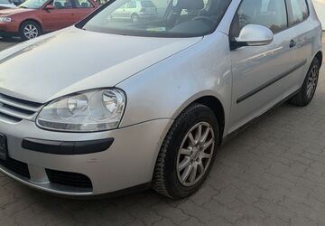 VW Golf 269.375 km 850 &euro; Lübeck 23556