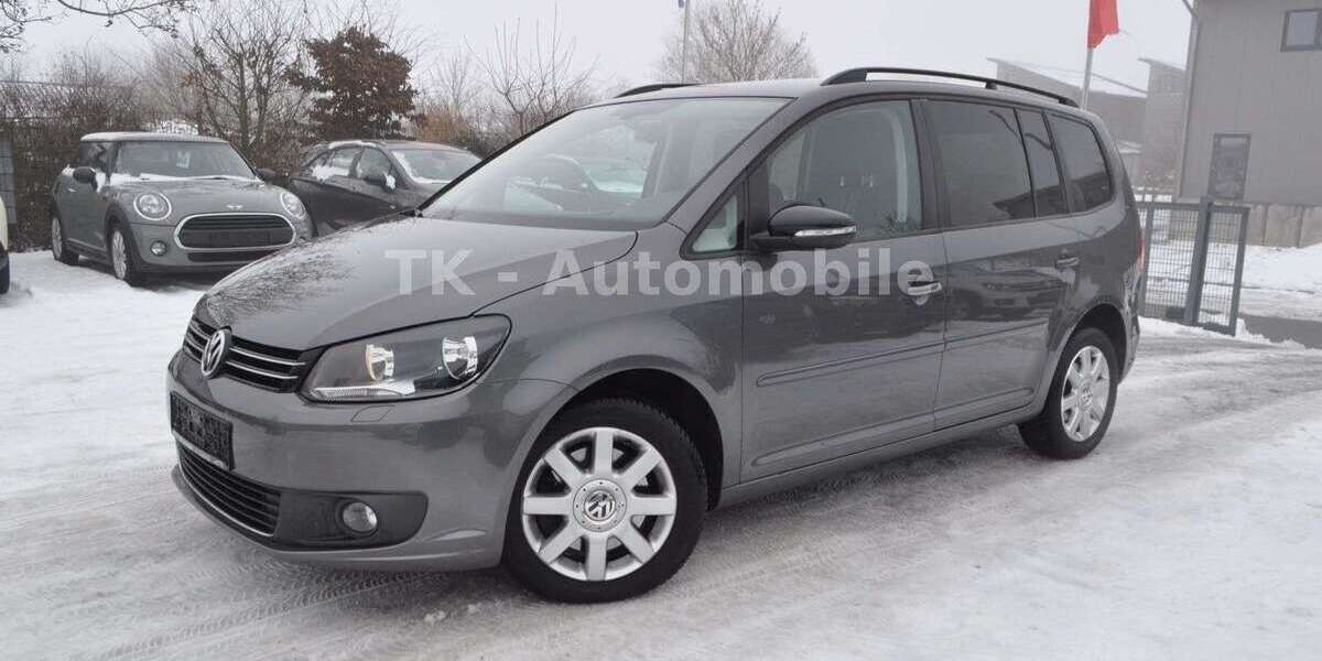 VW Touran 125.000 km 10.980 &euro; Ahrensboek 23623