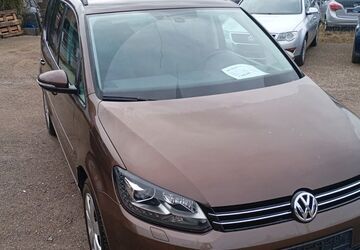 VW Touran 128.200 km 7.450 &euro; Lübeck 23568