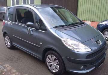 Peugeot 1007 100.729 km 4.499 &euro; Elmenhorst 23869