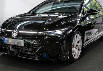 VW Golf 5.000 km 53.990 &euro; Lübeck 23560