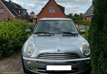 Mini ONE 112.547 km 3.750 &euro; Stockelsdorf 23617