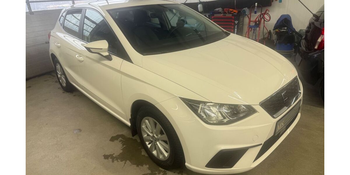 Seat Ibiza 62.000 km 9.985 &euro; Lübeck 23556