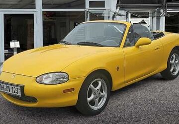 Mazda MX-5 70.145 km 7.990 &euro; Neustadt i. Holstein 23730