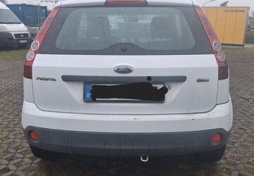 Ford Fiesta 198.134 km 1.700 &euro; Lübeck 23560
