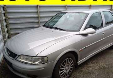 Opel Vectra 145.014 km 1.150 &euro; Lübeck 23556