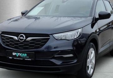 Opel Grandland (X) 33.000 km 14.900 &euro; Wesenberg 23858