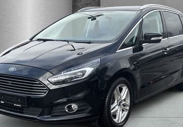 Ford S-Max 89.664 km 20.850 &euro; Lübeck 23558