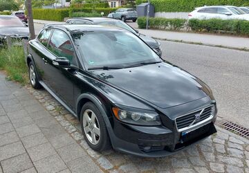 Volvo C30 238.000 km 2.100 &euro; Lübeck 23560