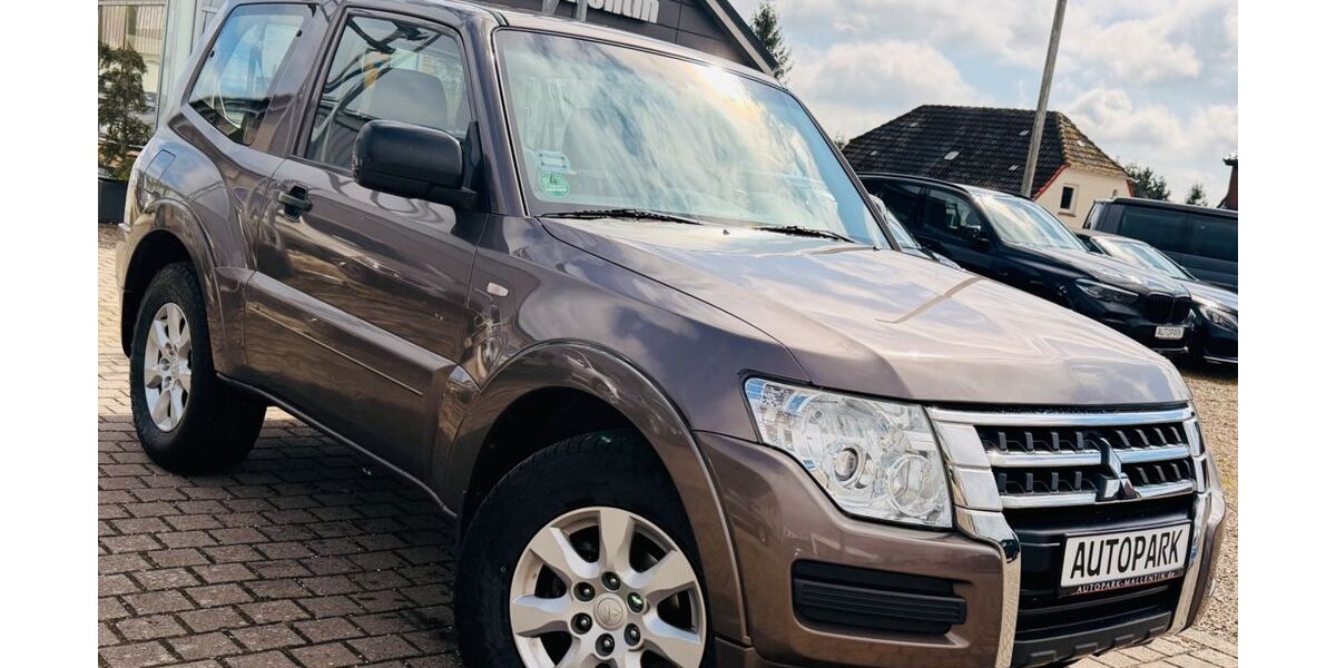 Mitsubishi Pajero 193.000 km 25.404 &euro; Stepenitztal 23936