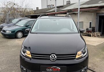 VW Touran 172.900 km 9.490 &euro; Lübeck 23554