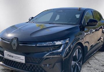 Renault Megane E-TECH 20.850 km 27.480 &euro; Lübeck 23560
