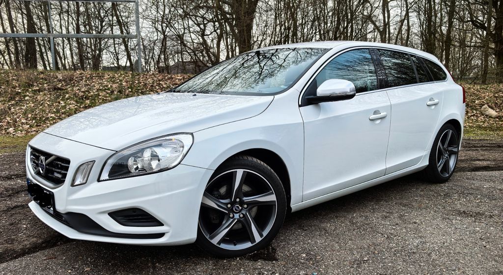 Volvo V60 141.500 km 9.800 &euro; Bad Oldesloe 23843