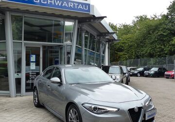 Alfa Romeo Giulia 60.900 km 19.950 &euro; Bad Schwartau 23611