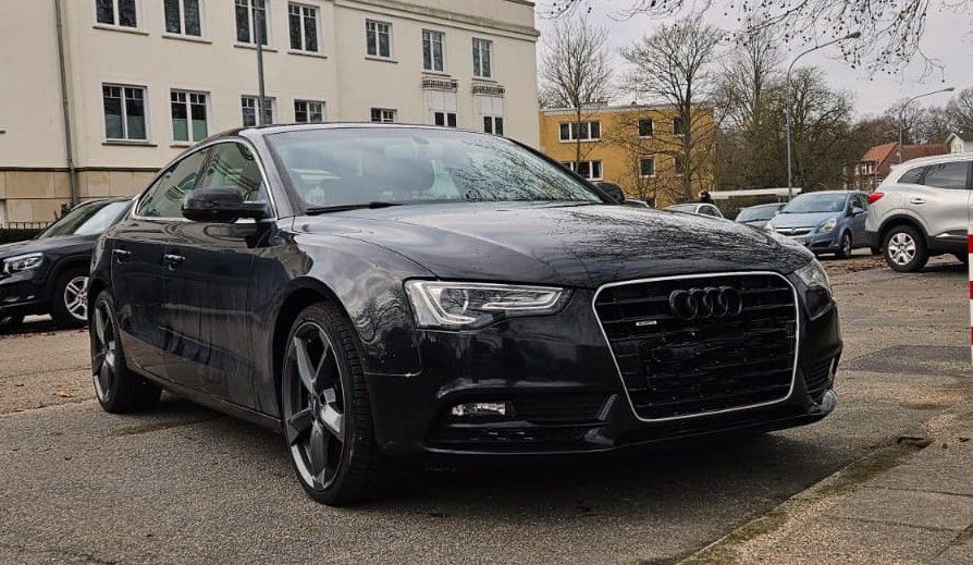 Audi A5 255.000 km 9.400 &euro; Lübeck 23566