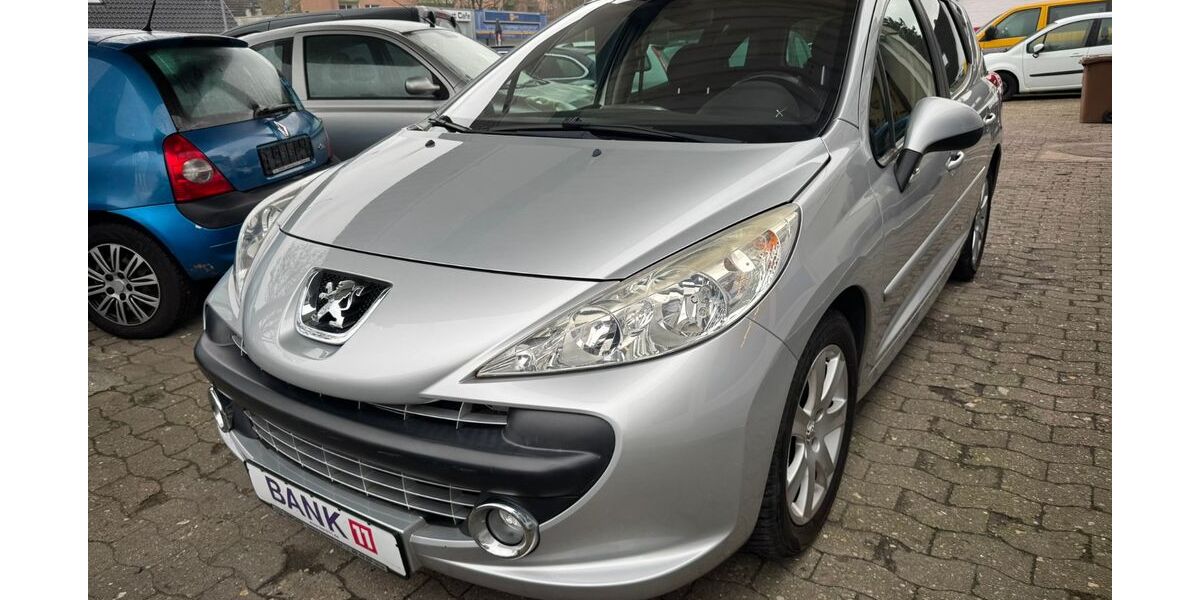 Peugeot 207 117.252 km 4.490 &euro; Lübeck 23556