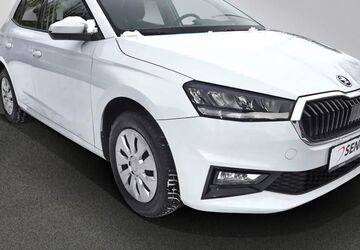 Skoda Fabia 36.900 km 18.880 &euro; Bad Schwartau 23611