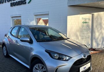 Toyota Yaris 82.277 km 17.990 &euro; Bad Segeberg 23795