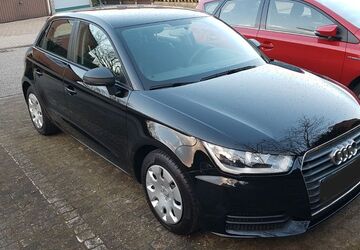 Audi A1 112.000 km 8.700 &euro; Bad Oldesloe 23843