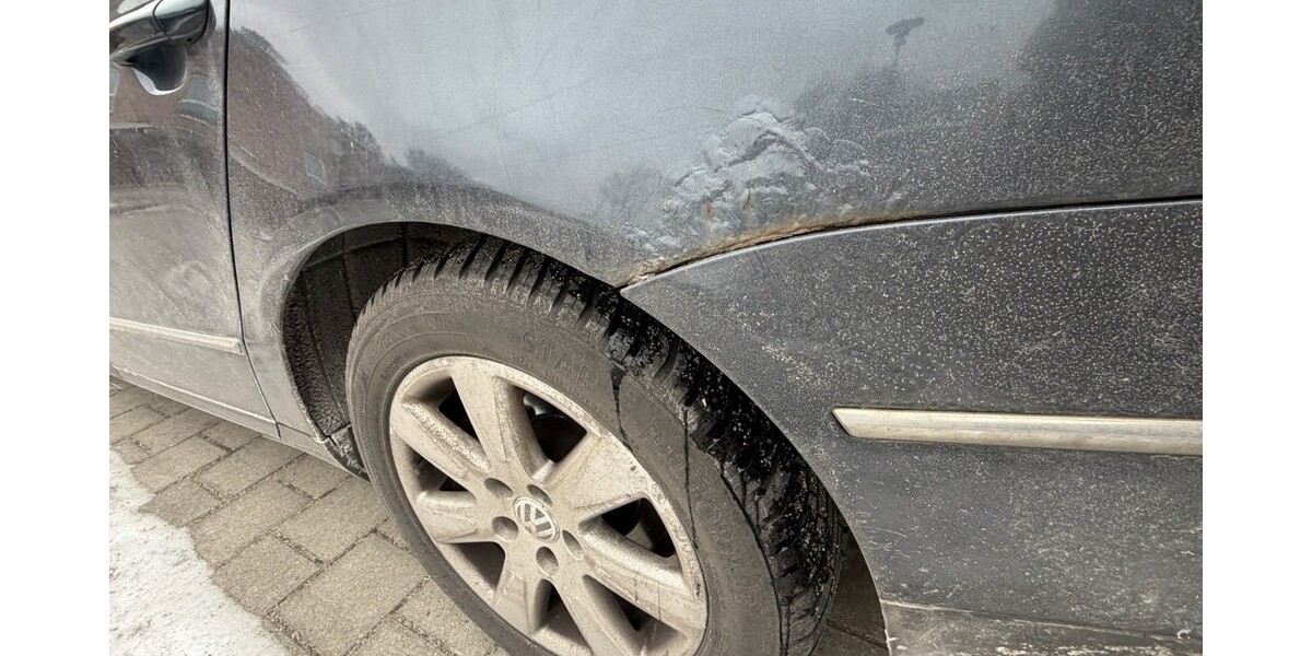 VW Passat 211.085 km 1.300 &euro; Lübeck 23539