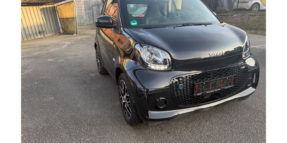 Smart ForTwo 16.100 km 11.499 &euro; Lübeck 23554