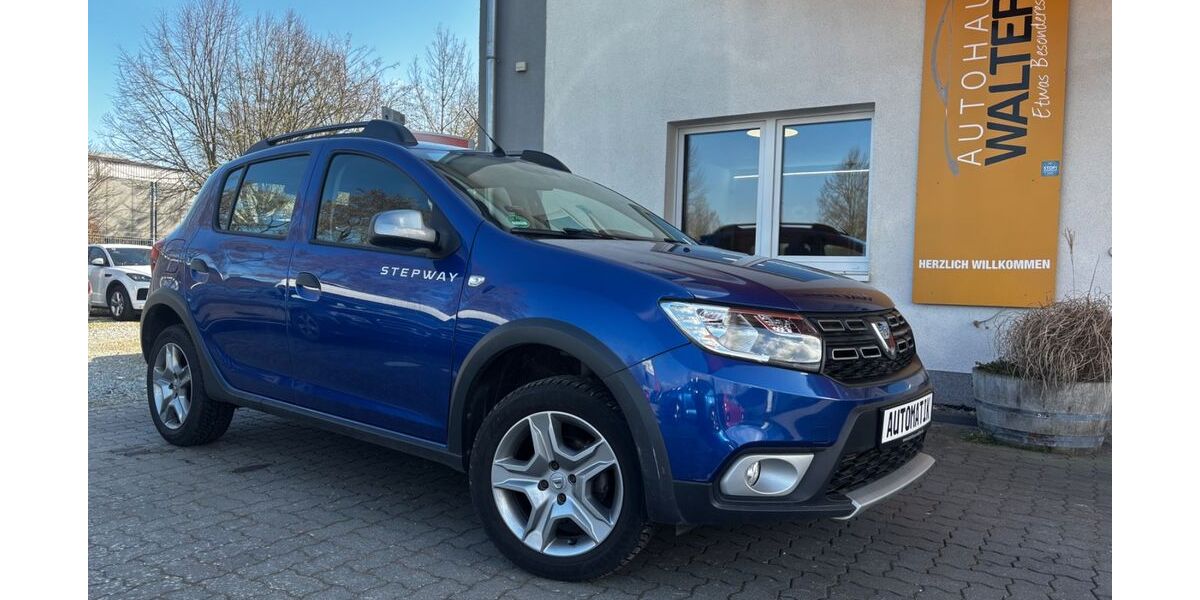 Dacia Sandero 25.000 km 13.885 &euro; Stockelsdorf bei Lübeck 23617