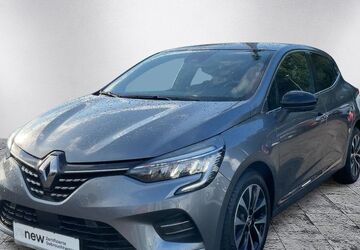 Renault Clio 69.100 km 14.880 &euro; Lübeck 23560