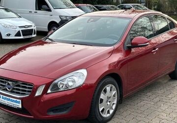Volvo S60 123.000 km 6.150 &euro; Sereetz 23611