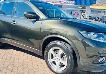 Nissan X-Trail 152.000 km 14.990 &euro; Lübeck 23556