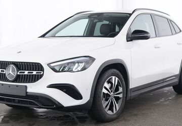 Mercedes-Benz GLA 180 8.731 km 34.890 &euro; Lübeck 23556