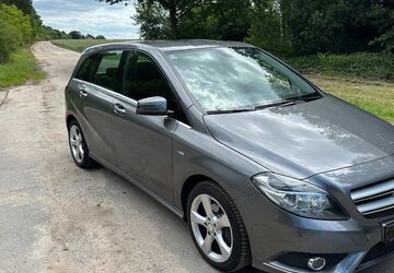 Mercedes-Benz B 180 100.000 km 8.300 &euro; Mölln 23879