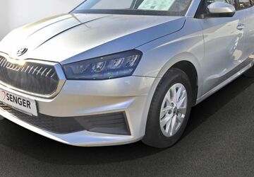 Skoda Fabia 17.000 km 16.380 &euro; Lübeck 23560