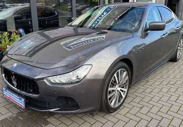 Maserati Ghibli 47.987 km 29.890 &euro; Bad Segeberg 23795