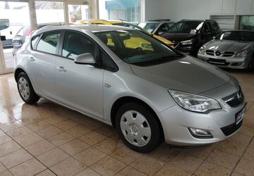 Opel Astra 55.727 km 8.990 &euro; Bad Oldesloe 23843