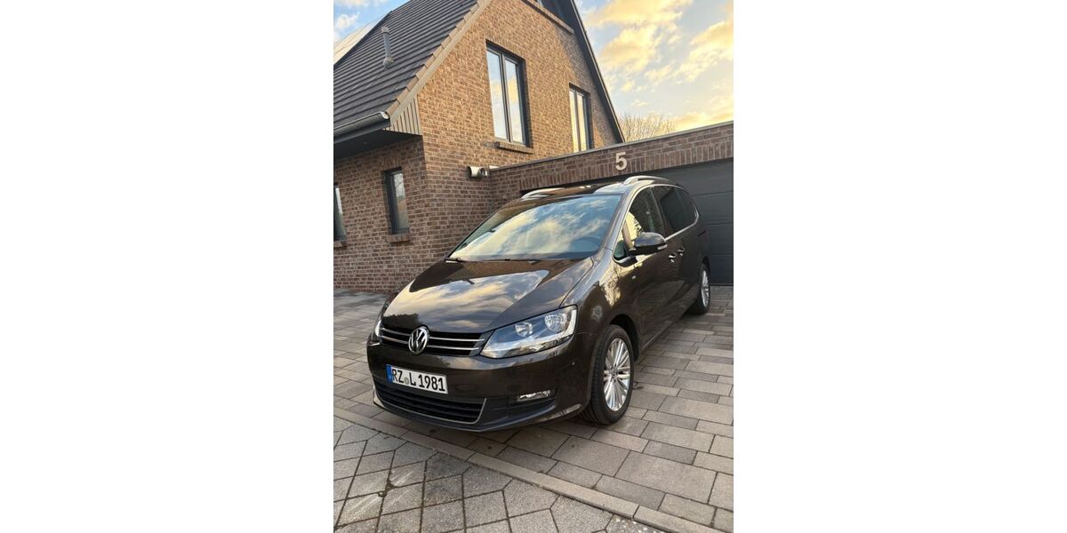 VW Sharan 145.000 km 14.600 &euro; Groß Grönau 23627