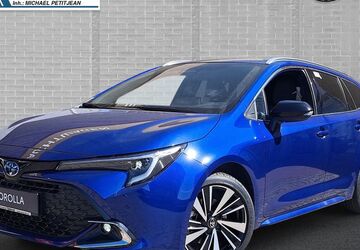 Toyota Corolla 2.320 km 33.990 &euro; Lübeck 23566