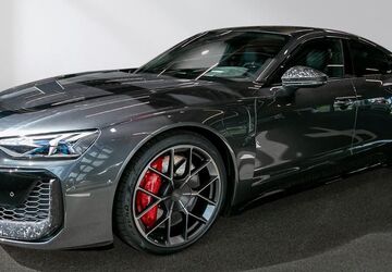 Audi RS e-tron GT 12.700 km 121.500 &euro; Lübeck 23556