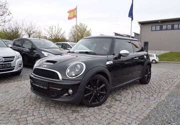Mini Cooper S 100.000 km 9.980 &euro; Ahrensboek 23623