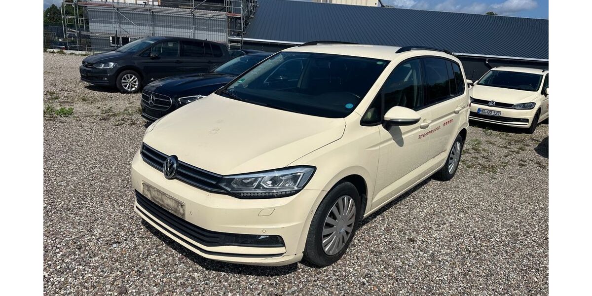 VW Touran 393.000 km 5.499 &euro; Ratzeburg bei Hamburg 23909