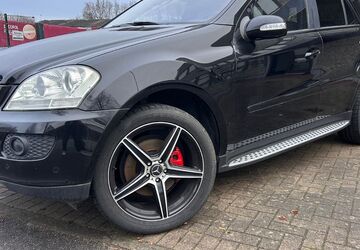 Mercedes-Benz ML 320 277.000 km 6.900 &euro; Lübeck 23556