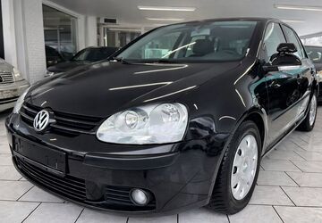 VW Golf 277.883 km 3.499 &euro; Mölln 23879