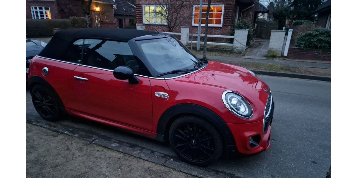 Mini Cooper S Cabrio 61.000 km 22.990 &euro; Bad Segeberg 23795