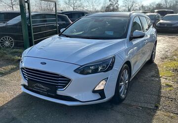 Ford Focus 105.000 km 19.760 &euro; Ahrensbök 23623