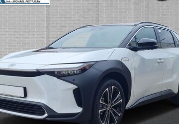 Toyota bZ4X 19.500 km 35.590 &euro; Lübeck 23566