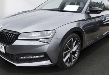 Skoda Superb 88.200 km 30.990 &euro; Lübeck 23560