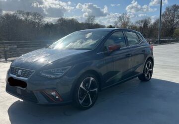 Seat Ibiza 107.000 km 10.999 &euro; Lübeck 23554