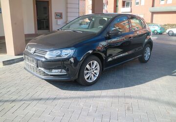 VW Polo 106.900 km 7.950 &euro; Lübeck 23558