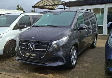 Mercedes-Benz 220 11.244 km 65.890 &euro; Mölln 23879