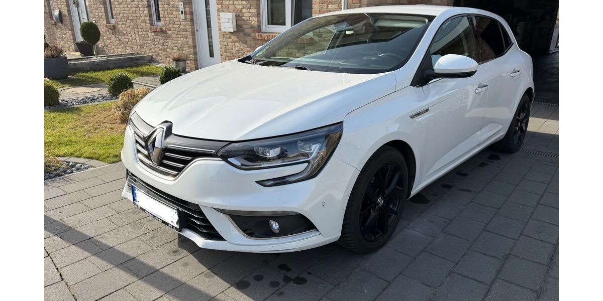 Renault Megane 177.000 km 8.600 &euro; Bad Oldesloe 23843